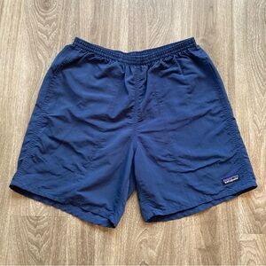 Men's Patagonia Baggies Lined Blue Shorts. Size Medium